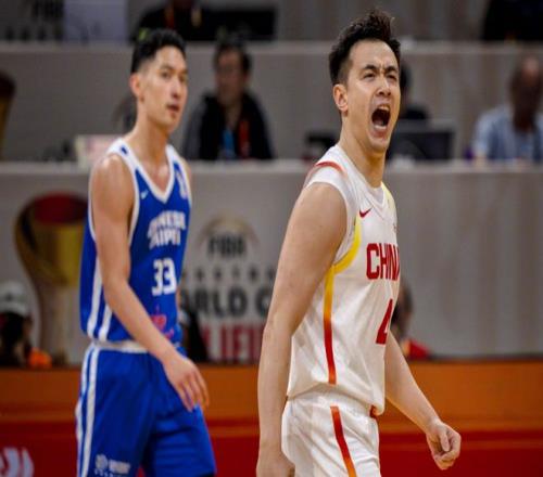 瓜帅温情慰,藉昔日爱徒,泪含慈爱意,C7,YULE,C7,YULE官网,C7,YULE平台,C7娱乐集团,C7,YULE集团