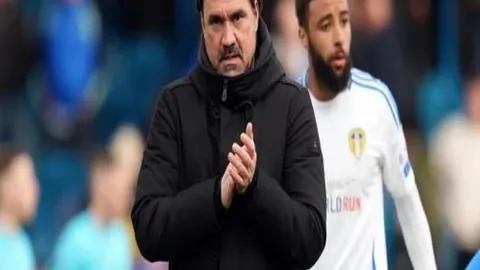 峰哥刷新黄浦半马最快成绩，2小时15分22秒独占鳌头！